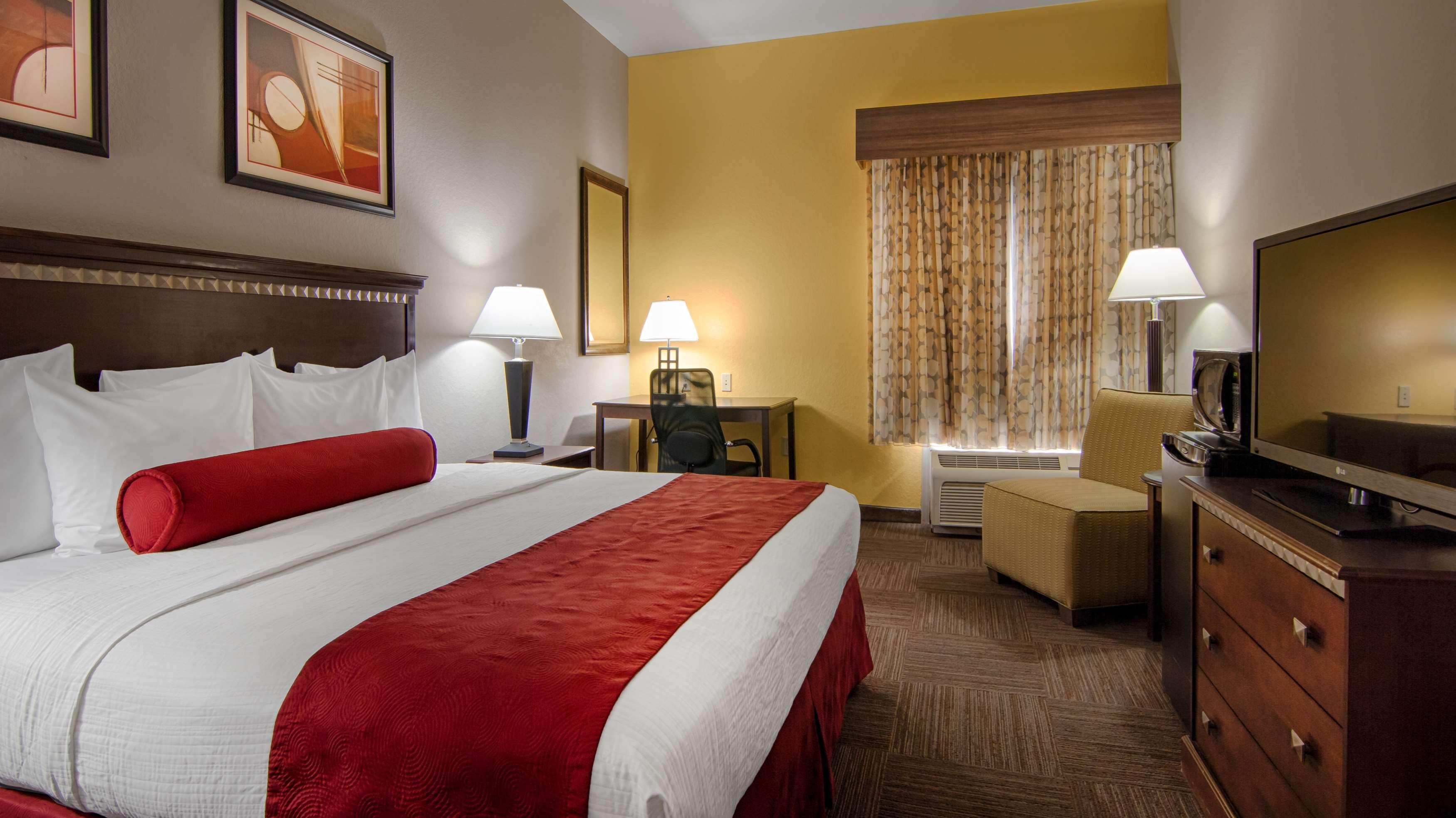 Best Western Auburndale Inn & Suites Bagian luar foto
