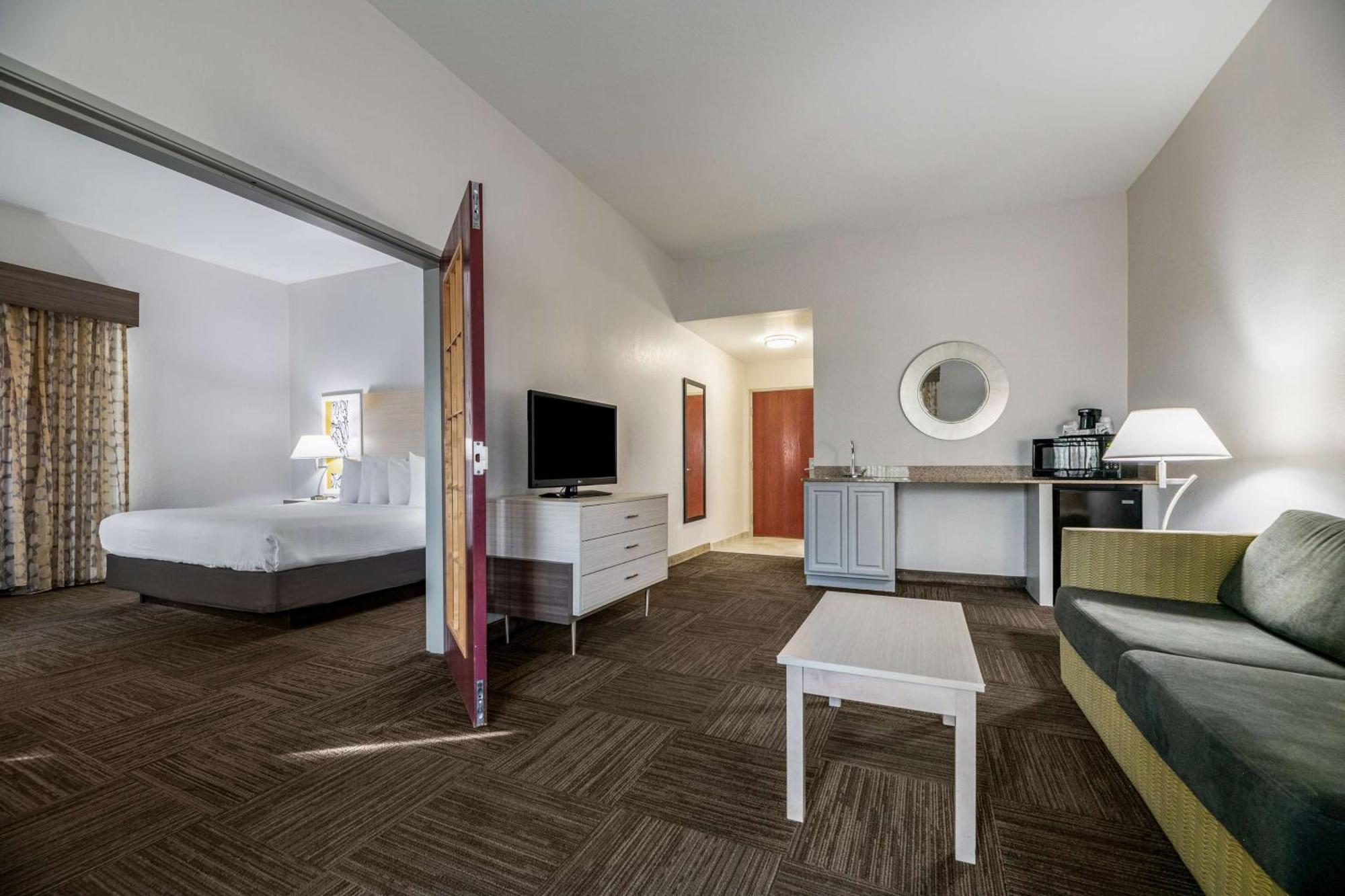 Best Western Auburndale Inn & Suites Bagian luar foto