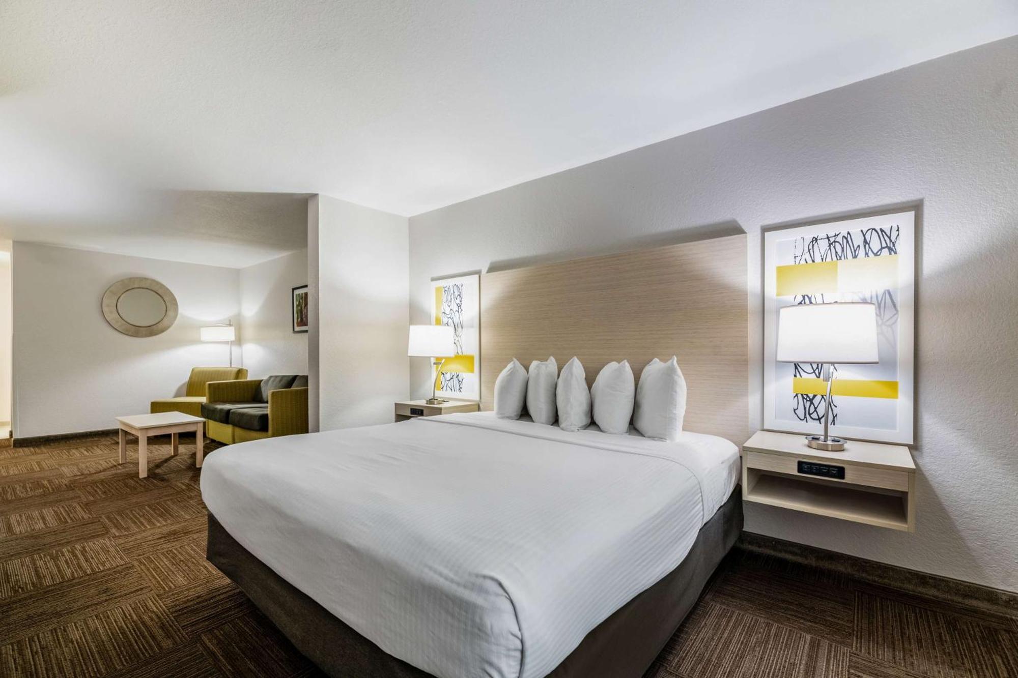 Best Western Auburndale Inn & Suites Bagian luar foto