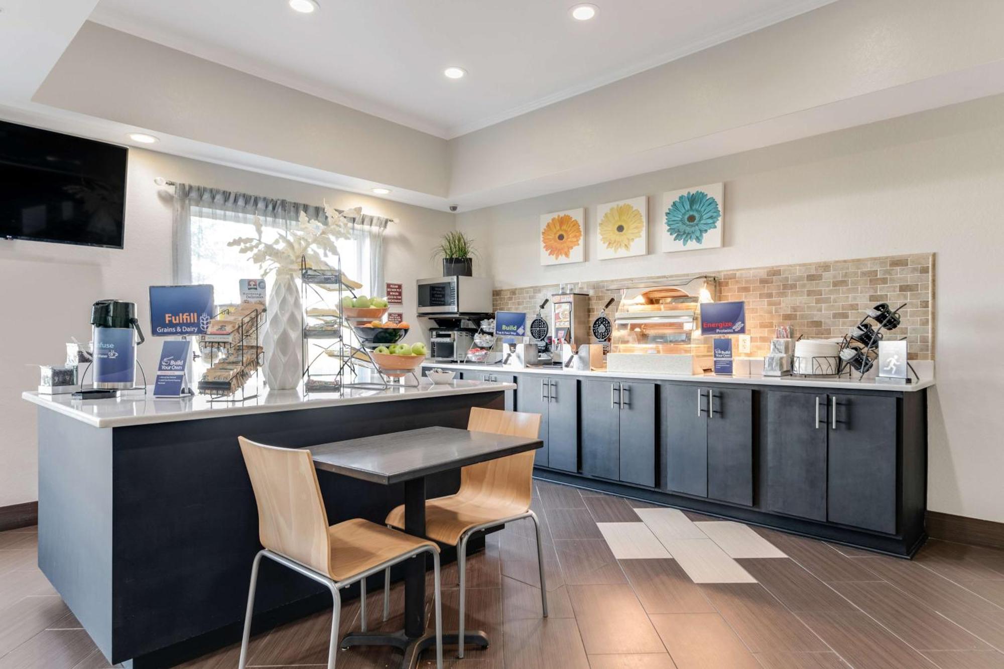 Best Western Auburndale Inn & Suites Bagian luar foto