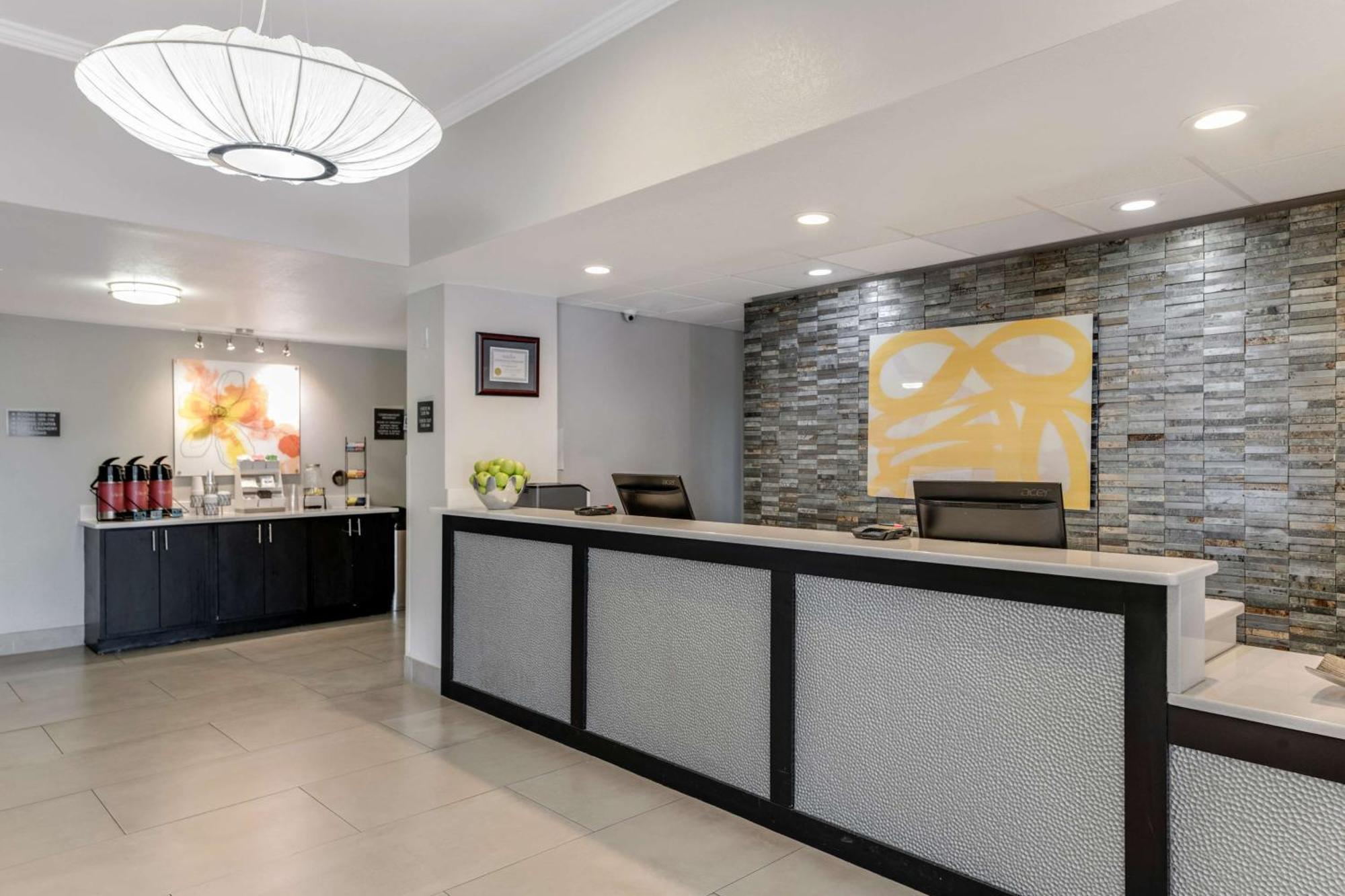 Best Western Auburndale Inn & Suites Bagian luar foto